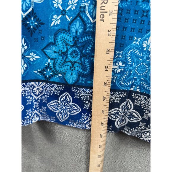 Westport Woman 2X Blue V-Neck Floral Print Short Sleeve Top Rayon/Spandex Blend - Picture 6 of 7